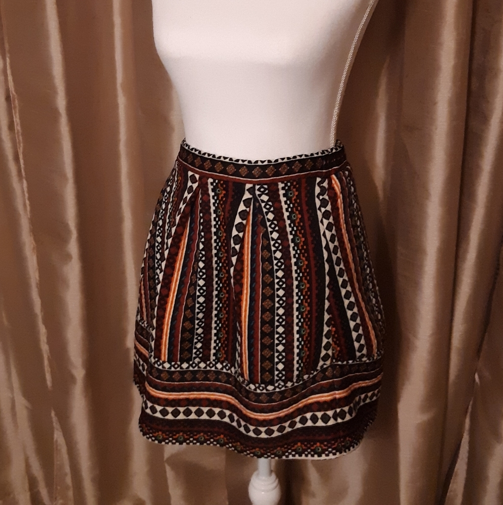 Tribal print mini skirt